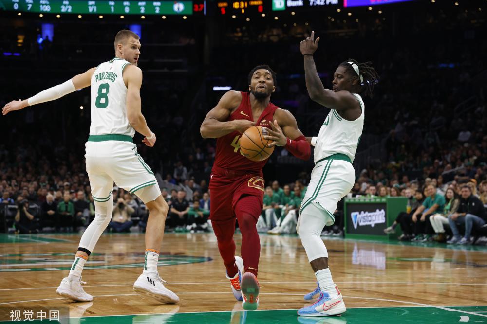 展开调查 展开调查