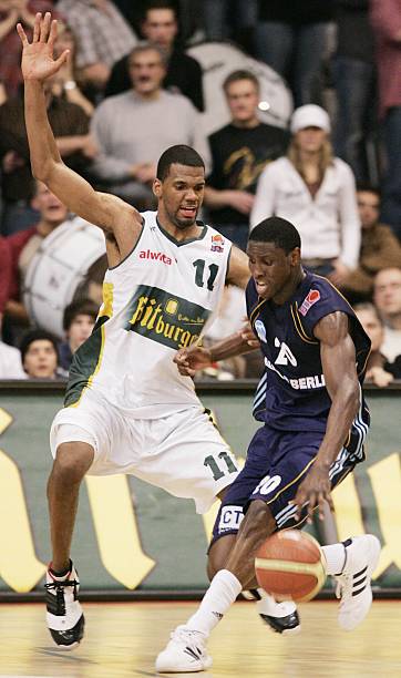 双方过去的 双方过去的