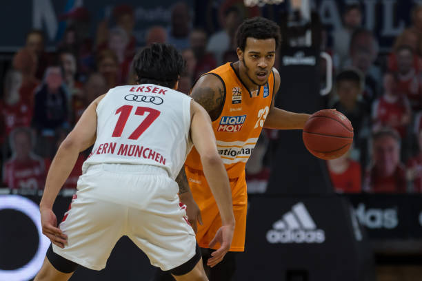 教练强调团 教练强调团