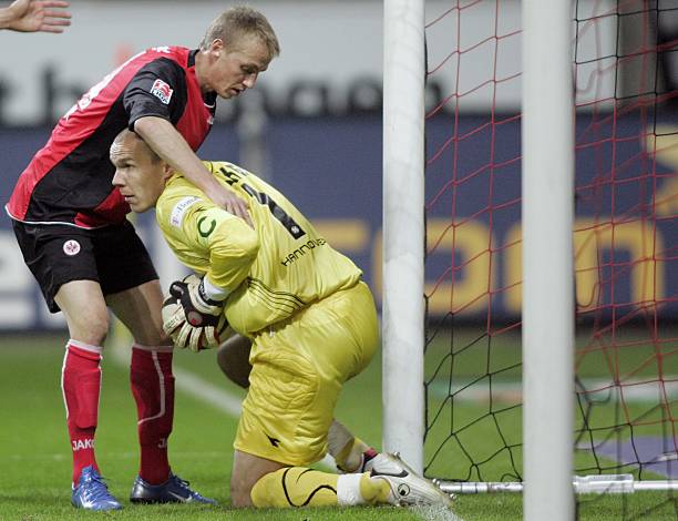 尤为突出 尤为突出